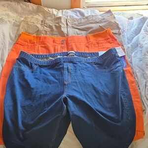 3 Liz & Me/Catherines Women's Shorts in Blue, Orange, and Khaki 4x / 32W